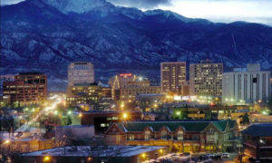 Read more about the article Airbnb Colorado Springs: 6 Pinnacle Destination for Ideal Stays